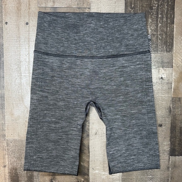 Lululemon Ready to Run Tight size 4 Evanescent - Picture 2 of 13